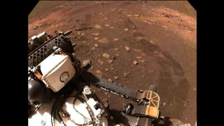 El Perseverance recorre sus primeros metros en Marte