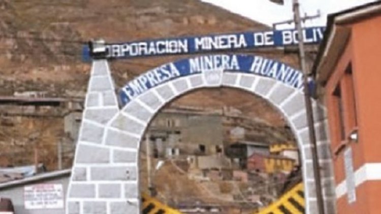 Aprehenden a dos mujeres jucus en la mina estatal de Huanuni