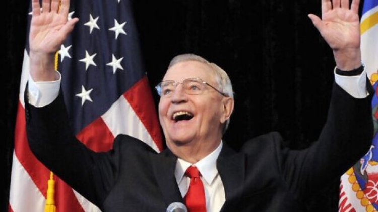 Fallece el exvicepresidente de EEUU Walter Mondale