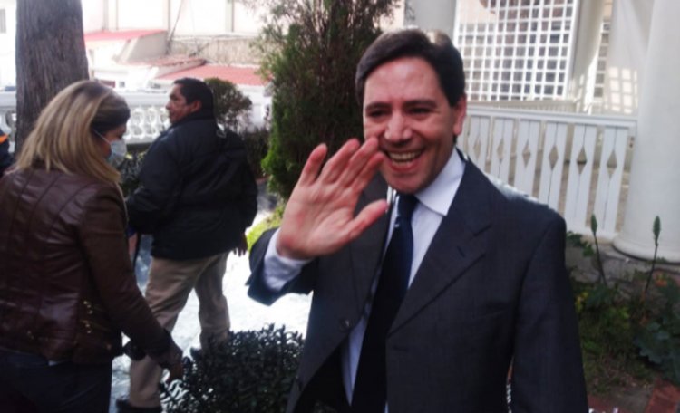 Salvador Romero anuncia su renuncia al TSE: ‘Parto como llegué, libre de ataduras’