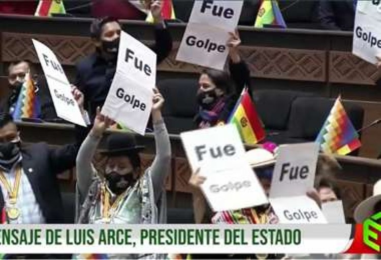 Bochorno en la Asamblea: tras que se habló de 'golpe', oficialistas y opositores interrumpen el discurso presidencial del 6 de agosto