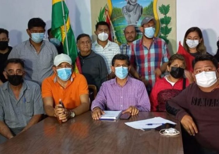 Cívicos de Tarija levantan el paro indefinido pero se mantienen en vigilia permanente