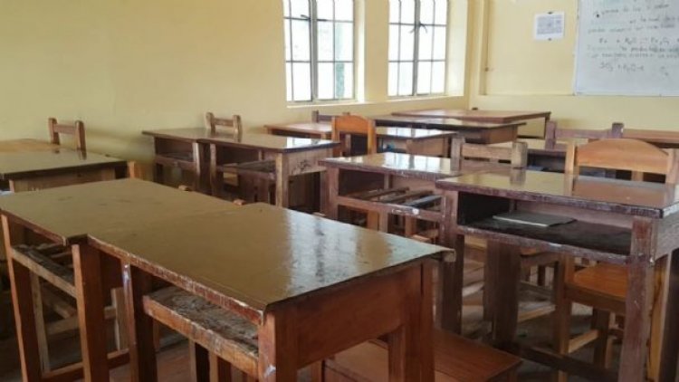 Profesor aplaza a todo un curso en Cobija; los padres lo denuncian ante la Defensoría