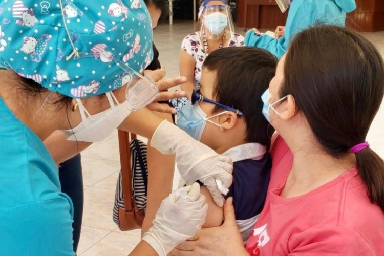 Sedes espera el instructivo nacional para iniciar con la vacunación a menores