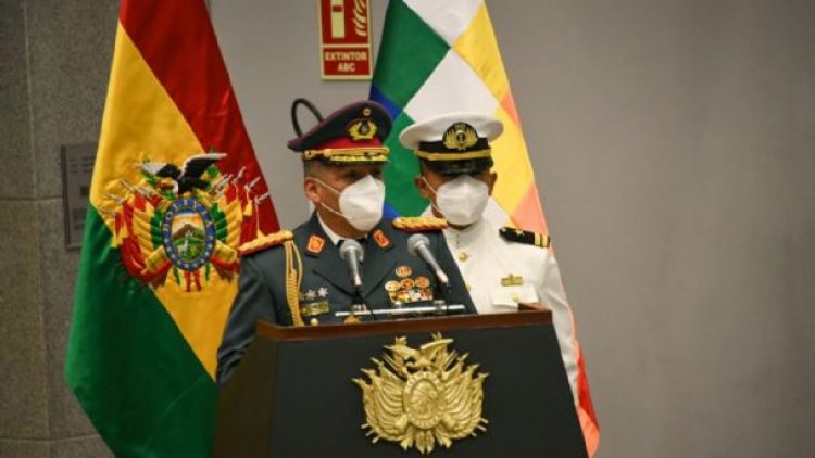 Nuevo comandante de las FFAA defiende ascensos: Juraron proteger al gobierno establecido