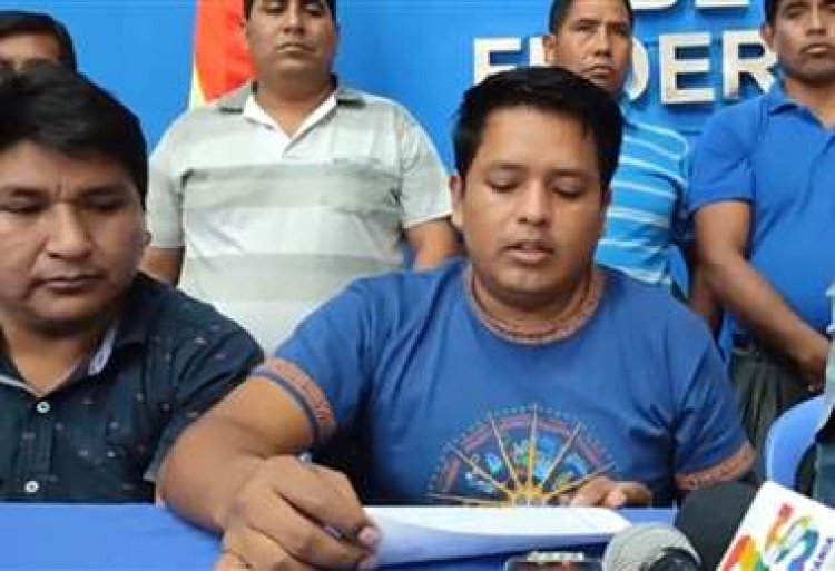 Evo y los cocaleros dan ultimátum a ministro Del Castillo; dicen que es "operador de la derecha"