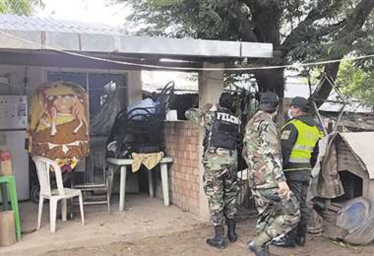 Narcos disparan a policías en una pista clandestina y hallan armas y avionetas en operativo en San Miguel de Velasco