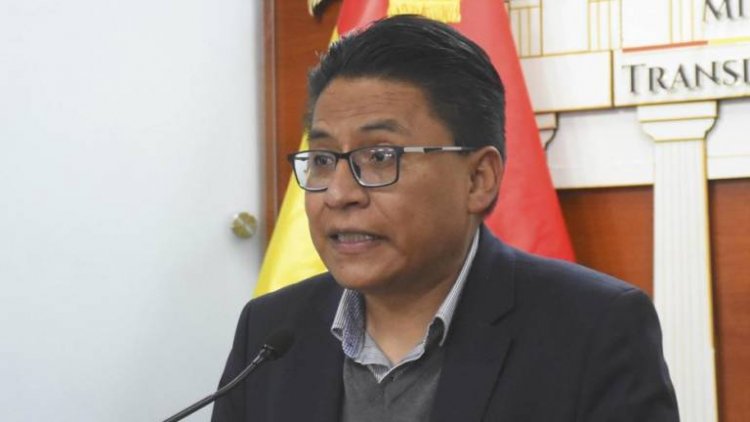 Tras tuits publicados y borrados, oficialismo y oposición piden renuncia de Lima