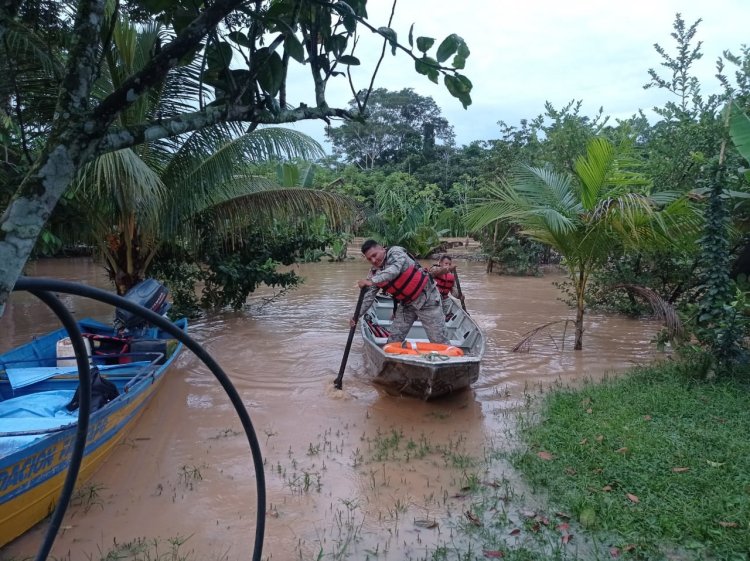 Armada Boliviana en Pando evacúa más de 150 familias por inundaciones