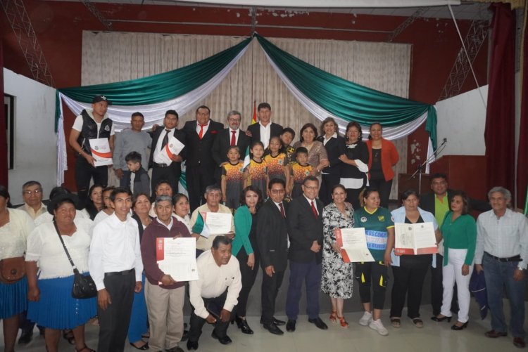 Nueve instituciones en Bermejo recibieron Personerías Jurídicas de la Gobernación de Tarija