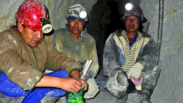 Gobierno autoriza reanudación de actividades mineras con medidas de bioseguridad