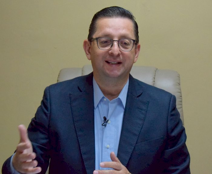 El ministro Óscar Ortiz sale de terapia intensiva
