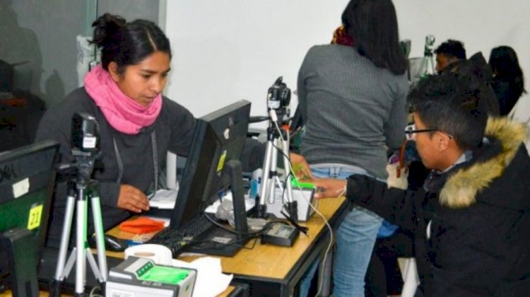 El TSE asegura que habrá votación de bolivianos en el extranjero